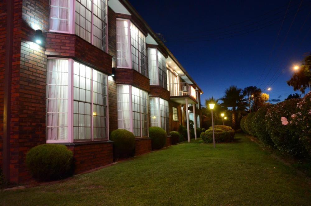 Motel Margeurita Queanbeyan Exteriér fotografie