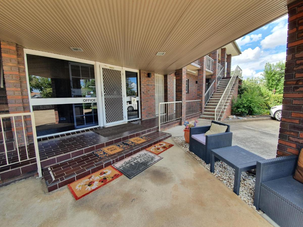 Motel Margeurita Queanbeyan Exteriér fotografie