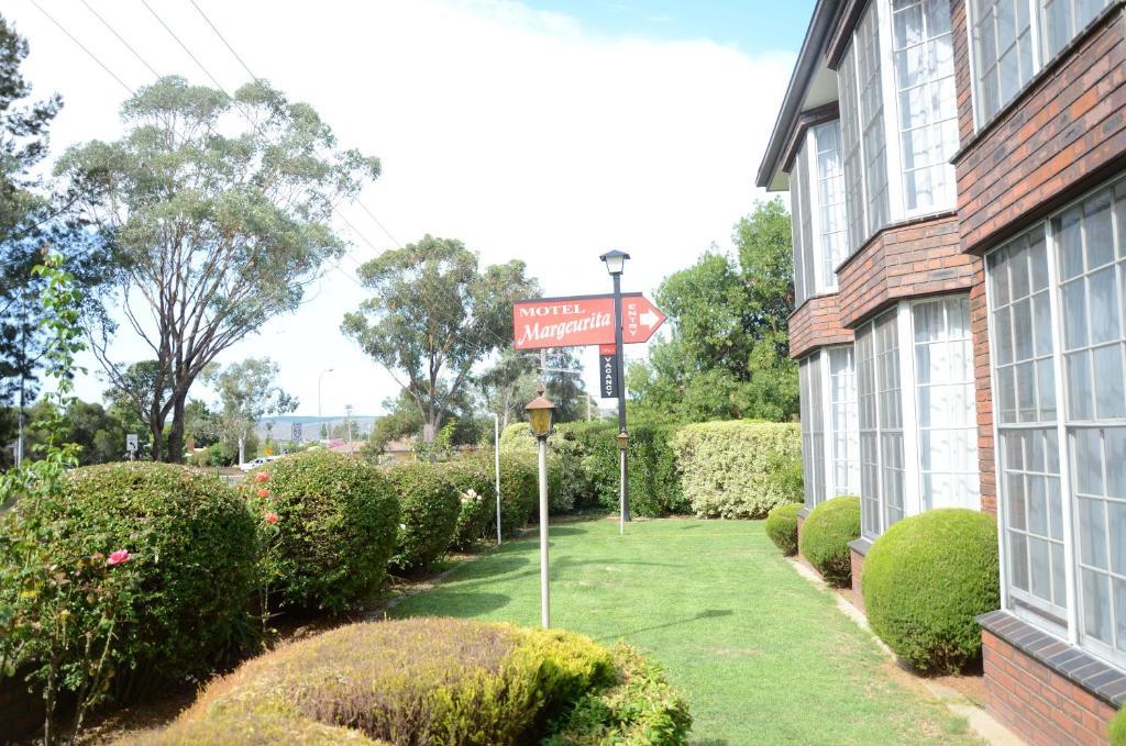 Motel Margeurita Queanbeyan Exteriér fotografie
