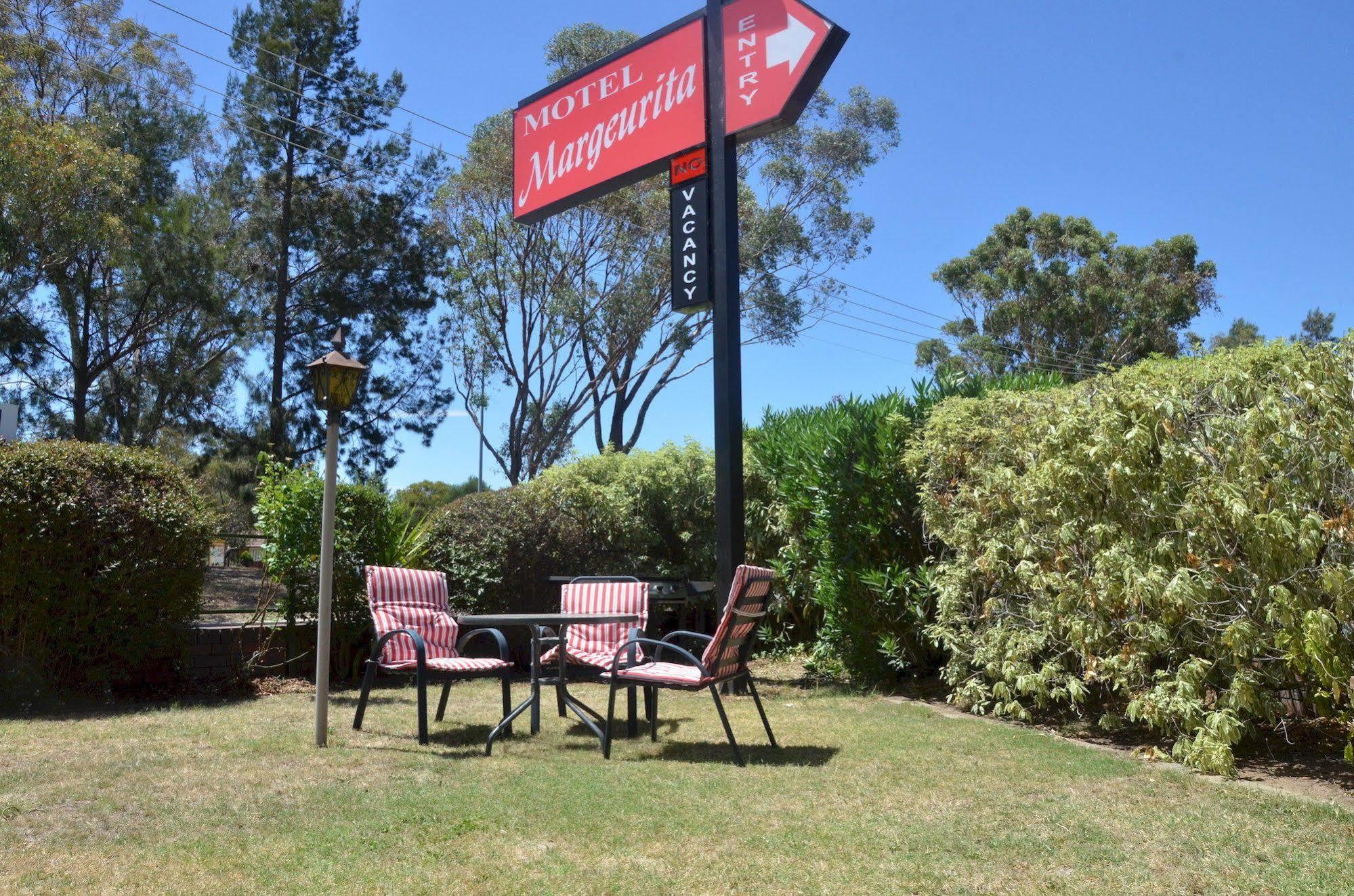 Motel Margeurita Queanbeyan Exteriér fotografie
